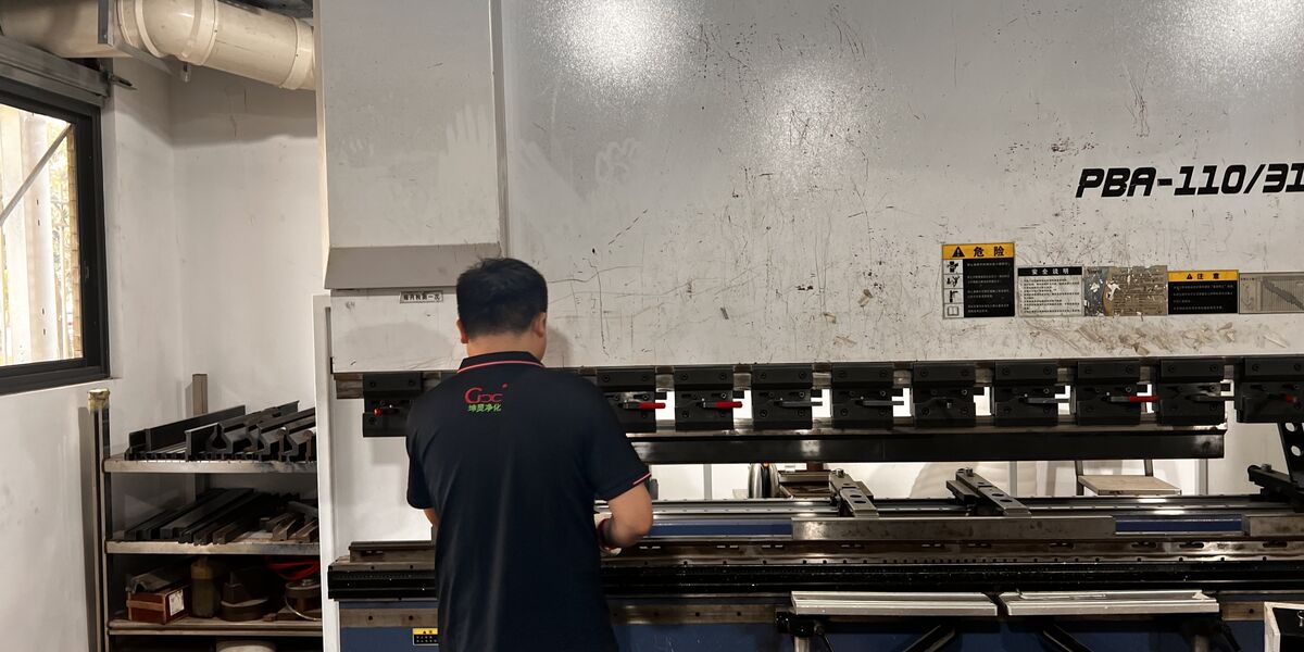 Guangzhou Cleanroom Construction Co., Ltd. línea de producción del fabricante